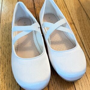 White Satin Girls Size 4 Cross-Strap Ballet Flats First Communion or Flower Girl